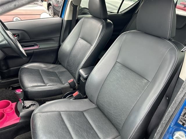 Toyota AQUA 2014 7593154-6