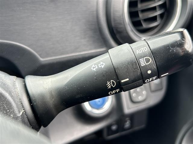 Toyota AQUA 2014 7593154-7