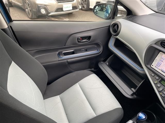 Toyota AQUA 2013 7593163-11