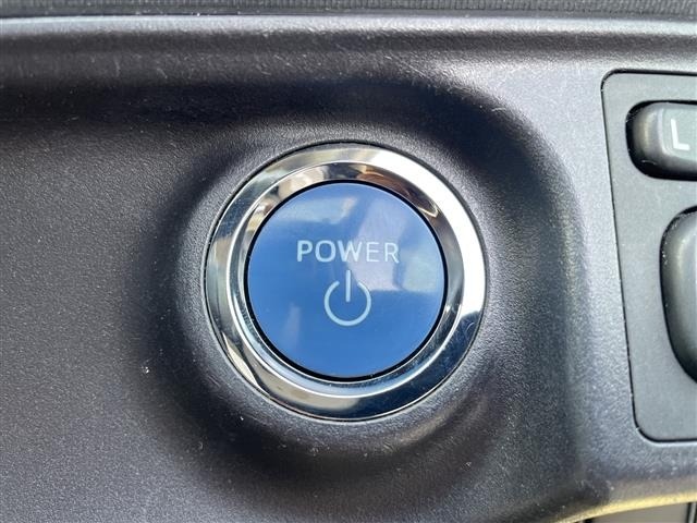 Toyota AQUA 2012 7593172-3
