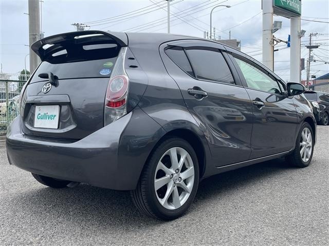 Toyota AQUA 2013 7593175-1