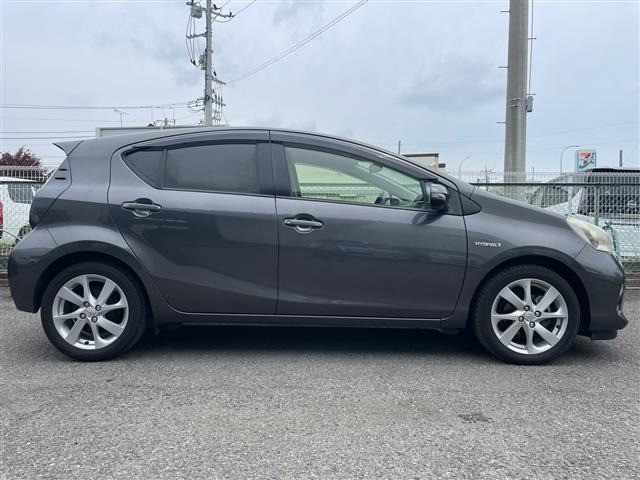 Toyota AQUA 2013 7593175-3