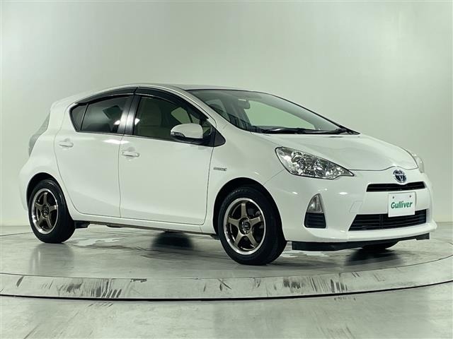 Toyota AQUA 2014 7593176-0