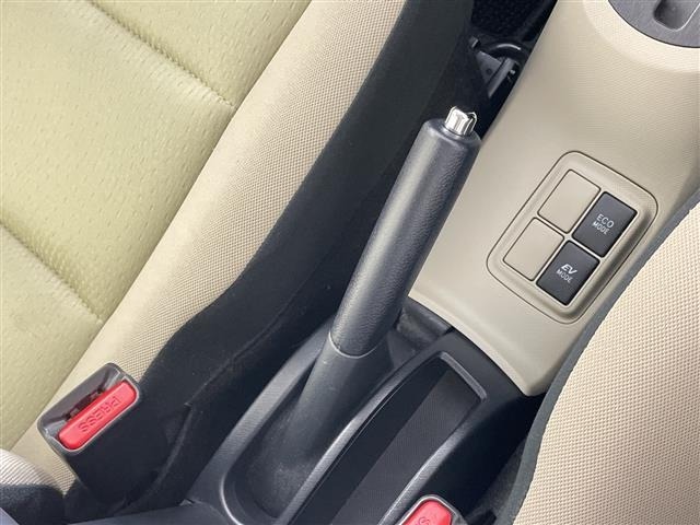 Toyota AQUA 2014 7593176-11