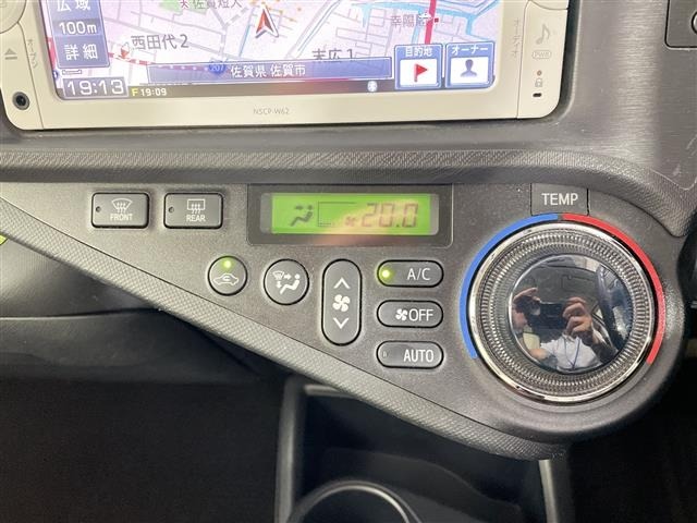 Toyota AQUA 2014 7593176-9