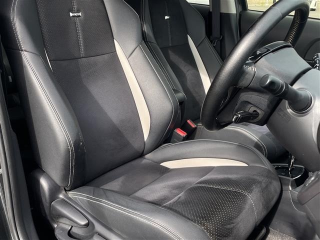 Toyota AQUA 2015 7593182-9