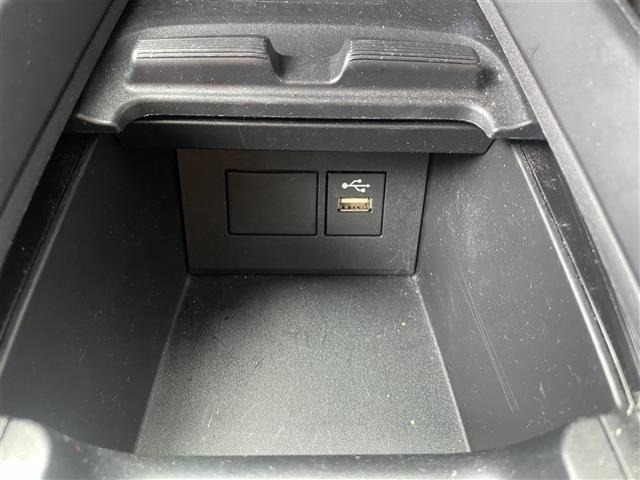 Toyota AQUA 2022 7593185-7