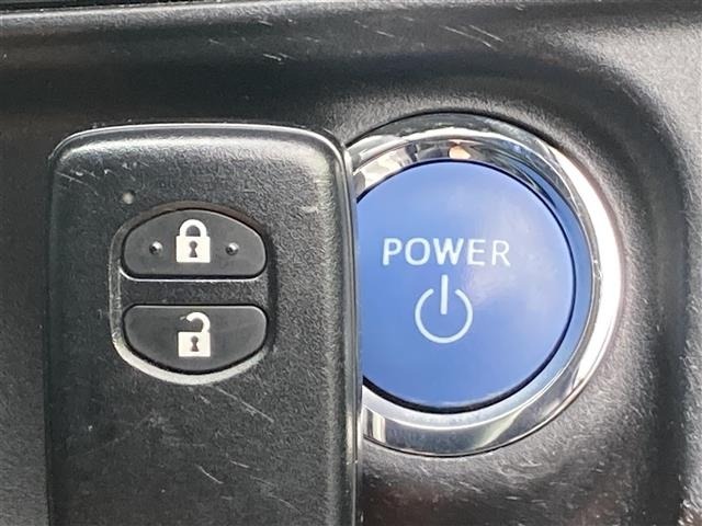 Toyota AQUA 2017 7593187-19