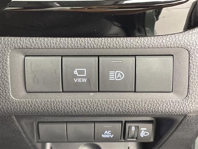 Toyota AQUA 2023 7593196-10