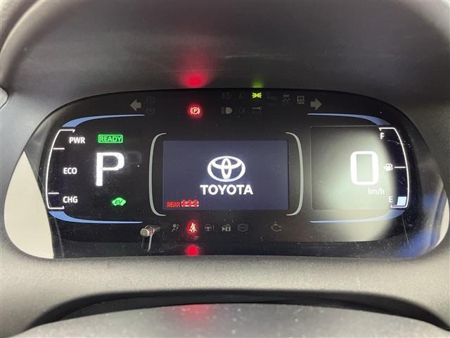 Toyota AQUA 2023 7593196-21