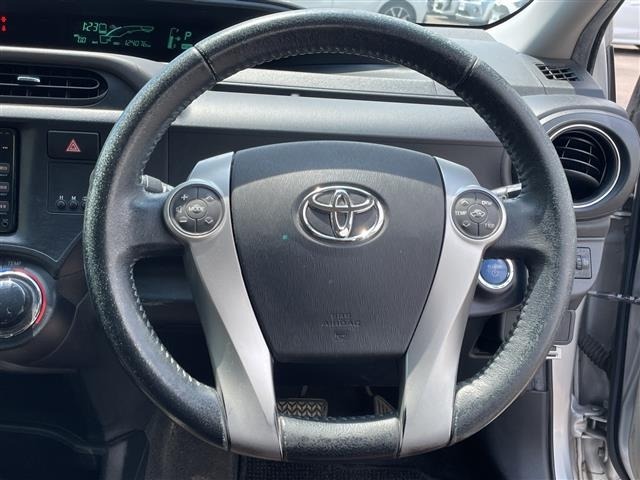 Toyota AQUA 2012 7593198-13
