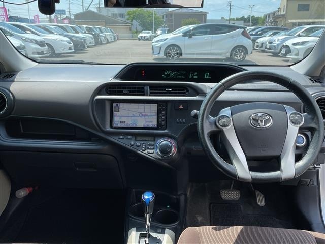 Toyota AQUA 2012 7593198-14