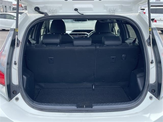 Toyota AQUA 2017 7593199-7