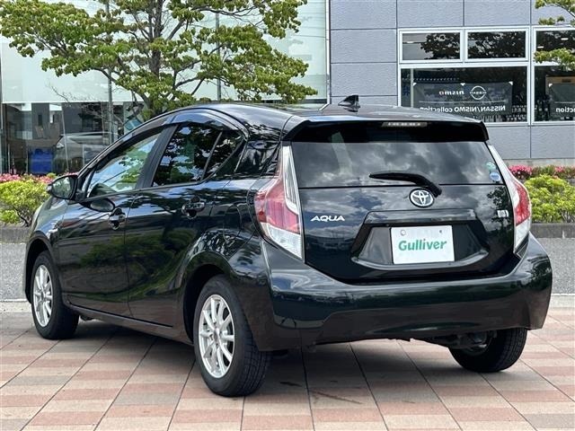 Toyota AQUA 2016 7593200-13