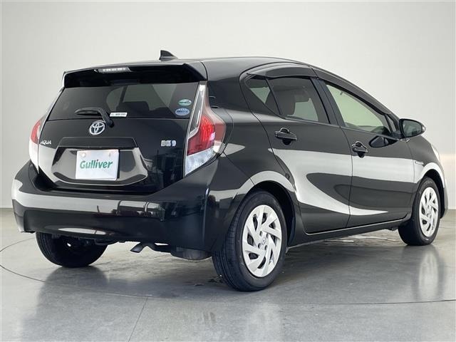 Toyota AQUA 2016 7593201-13