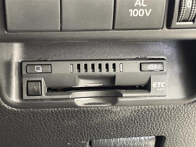 Toyota AQUA 2023 7593207-8