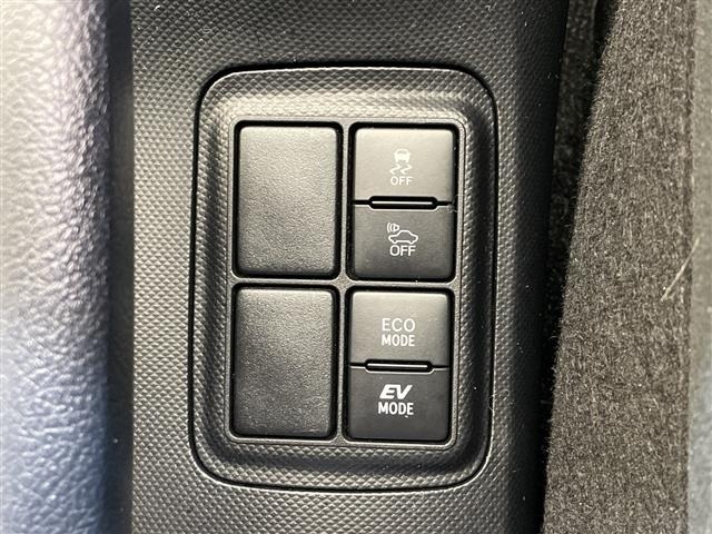 Toyota AQUA 2015 7593208-1