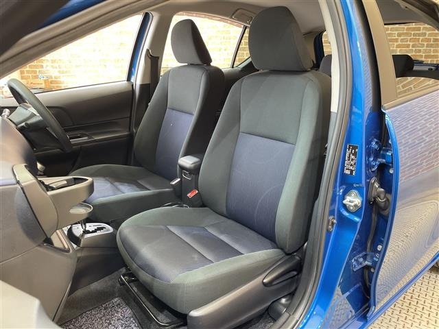Toyota AQUA 2015 7593208-11