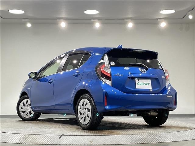 Toyota AQUA 2020 7593209-14