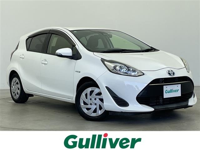 Toyota AQUA 2018 7593221-0