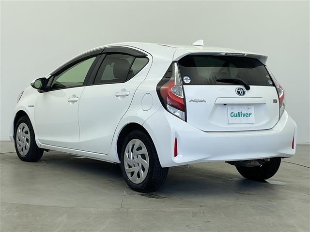 Toyota AQUA 2018 7593221-13