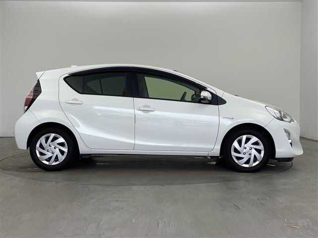 Toyota AQUA 2015 7593222-21