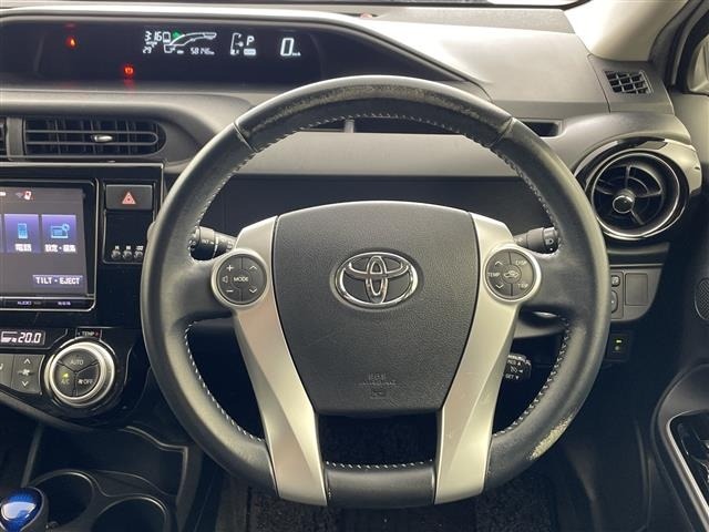 Toyota AQUA 2015 7593222-4