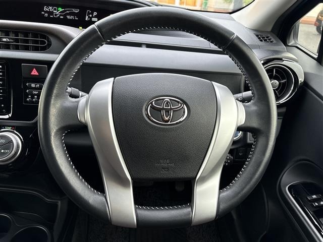 Toyota AQUA 2015 7593230-10
