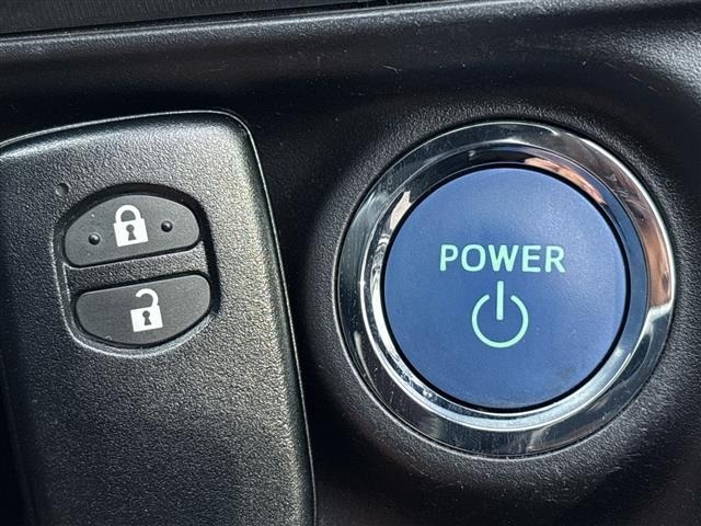Toyota AQUA 2015 7593230-11