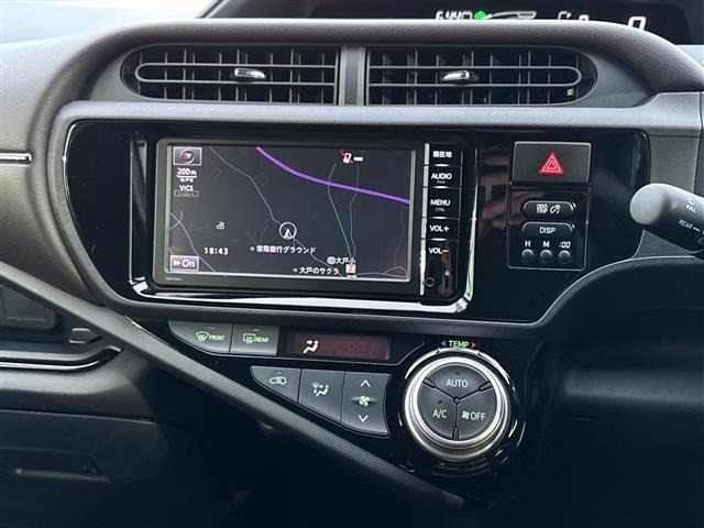 Toyota AQUA 2015 7593230-9