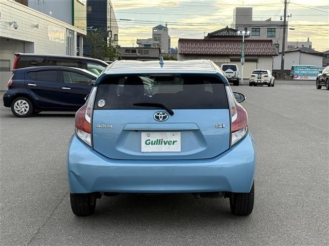 Toyota AQUA 2015 7593231-11