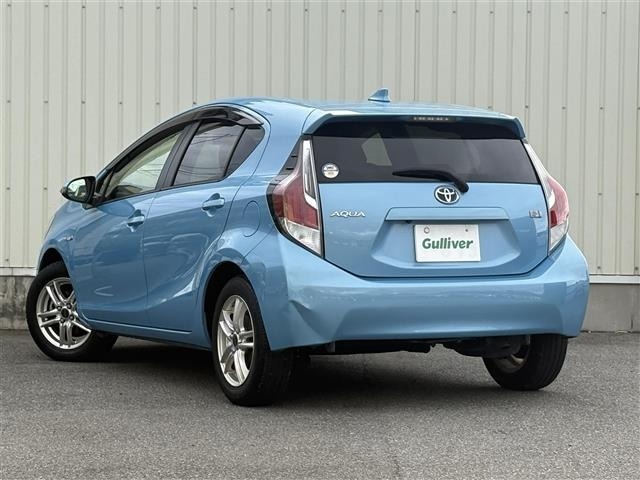 Toyota AQUA 2015 7593231-13