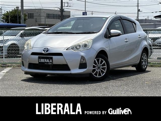 Toyota AQUA 2013 7593244-0