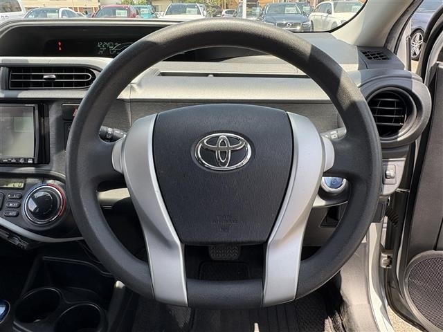 Toyota AQUA 2013 7593244-8