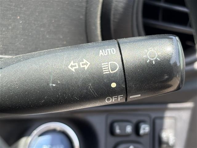Toyota AQUA 2013 7593244-9