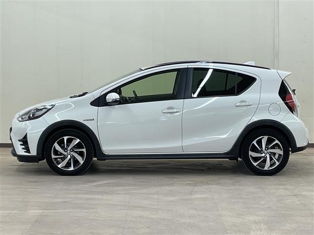 Toyota AQUA 2018 7593250-1