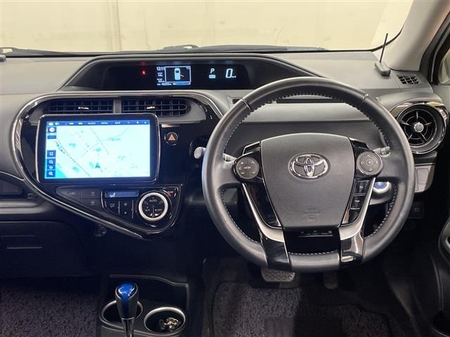 Toyota AQUA 2018 7593250-17