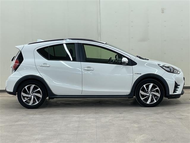 Toyota AQUA 2018 7593250-21