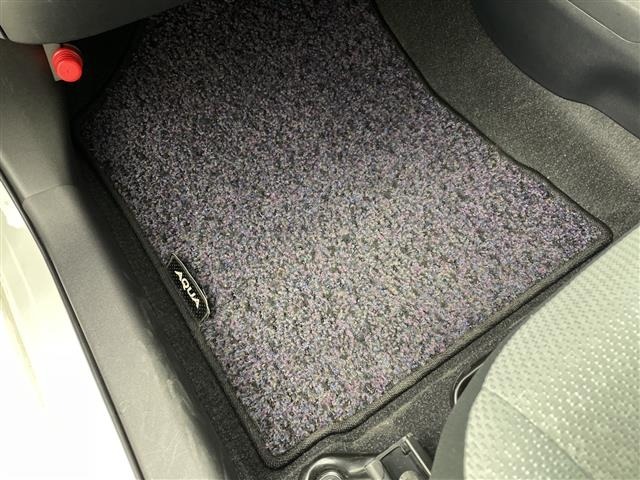 Toyota AQUA 2021 7593251-6
