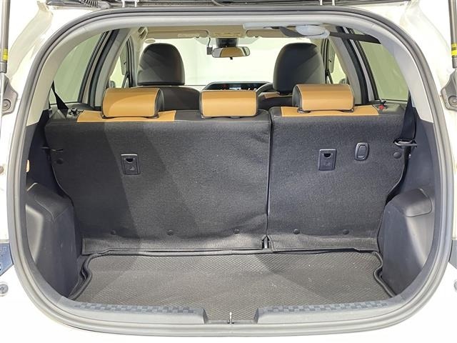 Toyota AQUA 2018 7593262-12