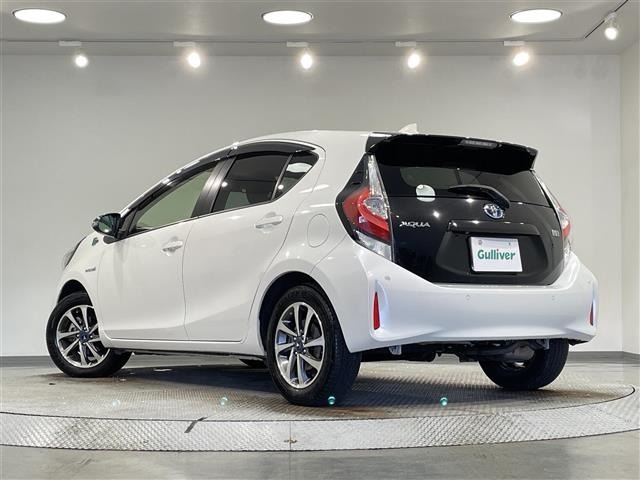 Toyota AQUA 2018 7593262-14