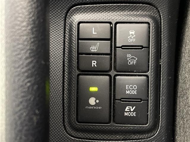 Toyota AQUA 2018 7593272-10