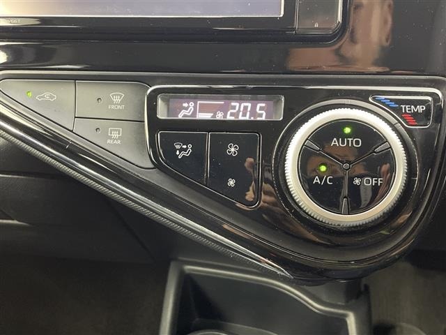 Toyota AQUA 2018 7593272-12