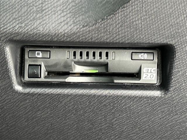 Toyota AQUA 2018 7593273-1