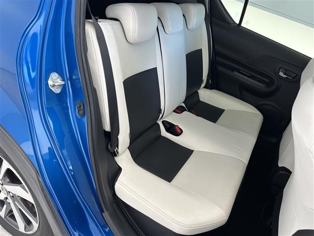 Toyota AQUA 2018 7593273-7