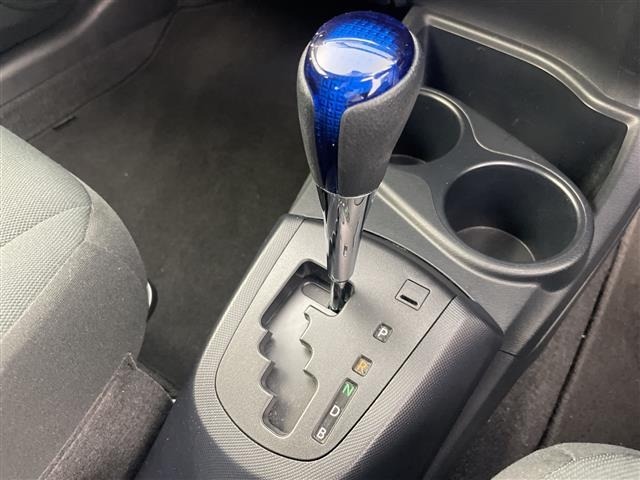 Toyota AQUA 2021 7593280-12