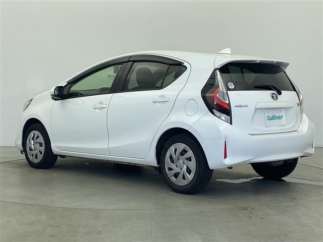 Toyota AQUA 2021 7593280-13