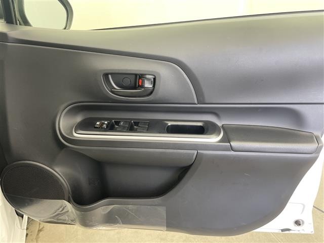 Toyota AQUA 2021 7593280-4