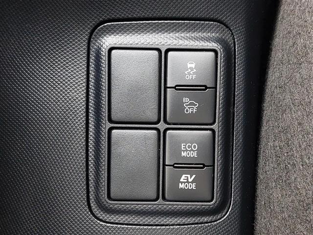 Toyota AQUA 2018 7593281-16