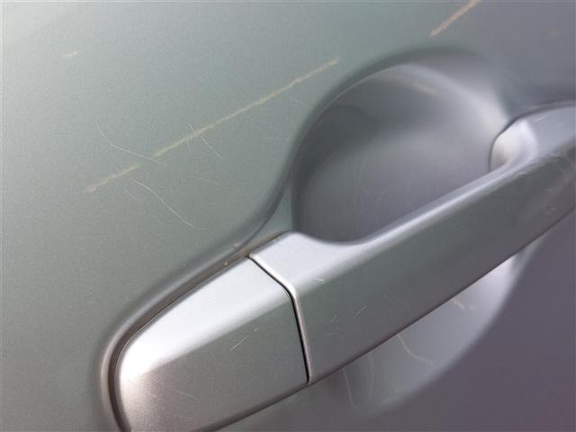 Toyota AQUA 2018 7593281-9